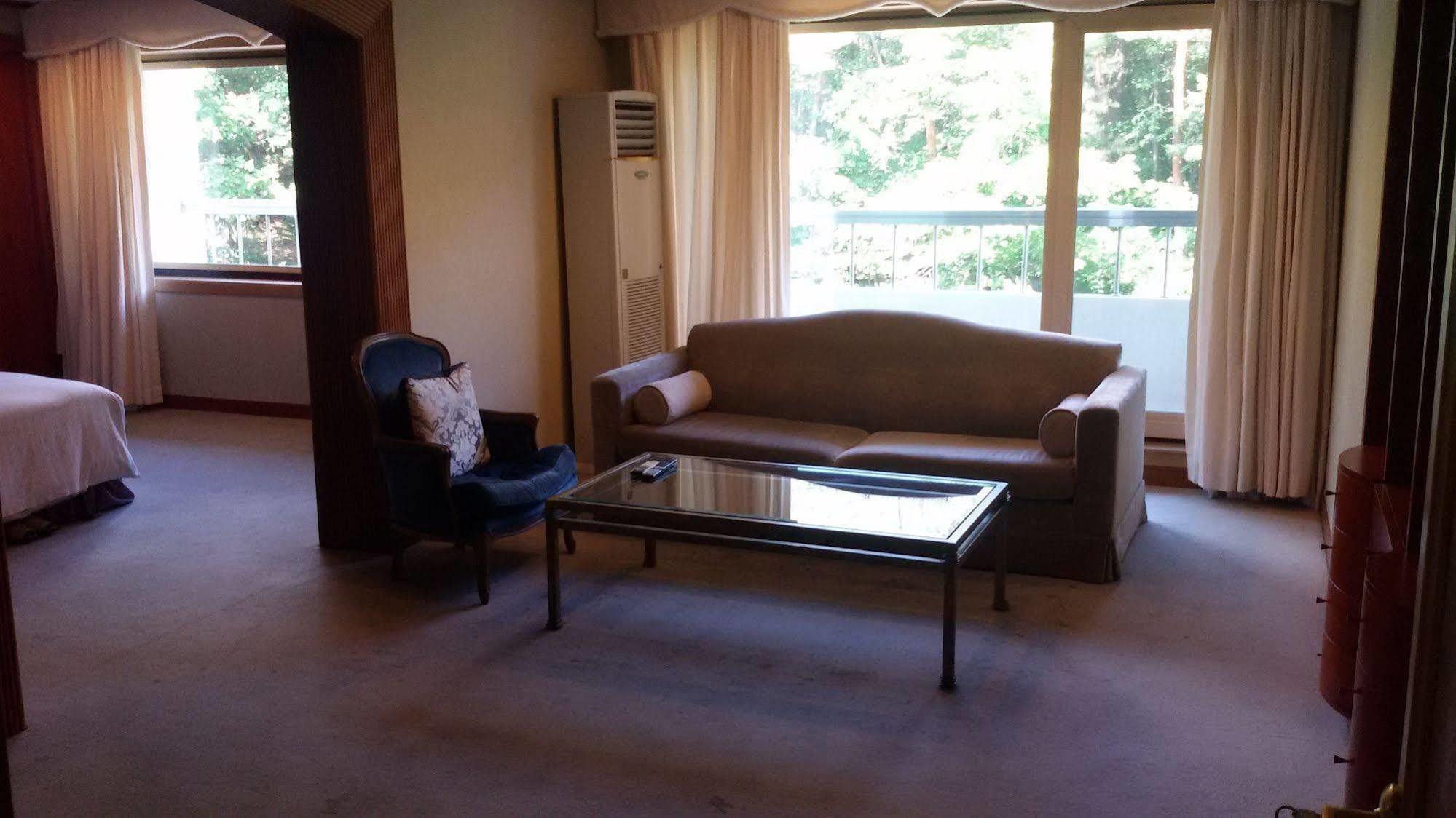 Lake Hills Hotel Songnisan Boeun Extérieur photo